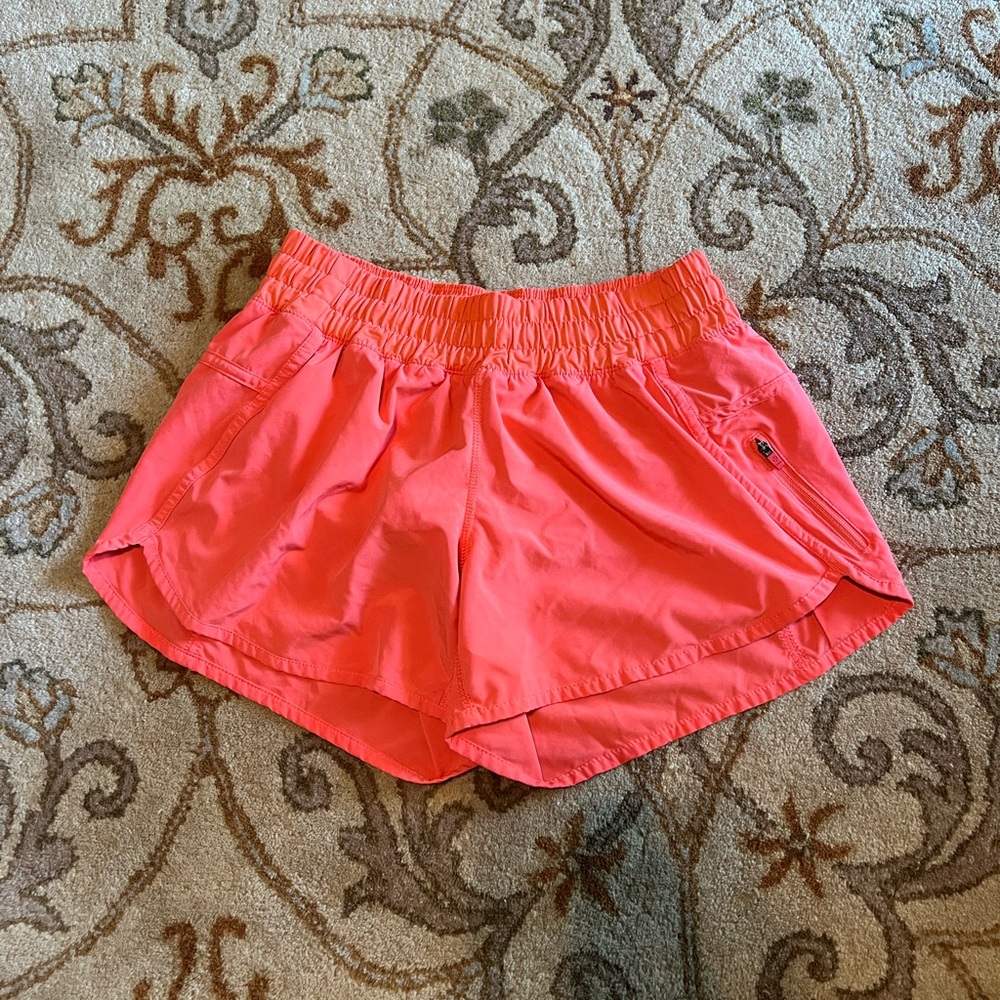 Lululemon Tracker Shorts Size 8